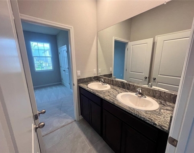 32219 Conchshell Sail Street - Photo Thumbnail 6
