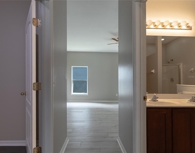 2121 Continental Street - Photo Thumbnail 18