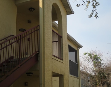 2806 Club Cortile Circle - Photo Thumbnail 7
