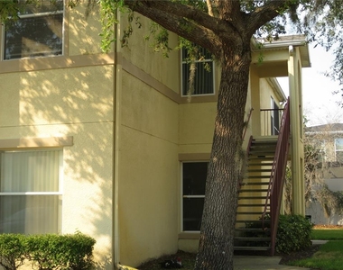 2806 Club Cortile Circle - Photo Thumbnail 6