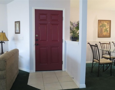 2806 Club Cortile Circle - Photo Thumbnail 9