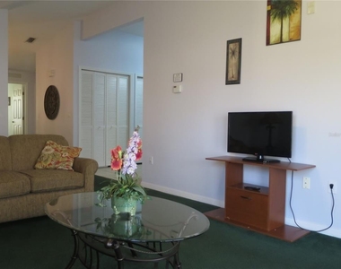 2806 Club Cortile Circle - Photo Thumbnail 12