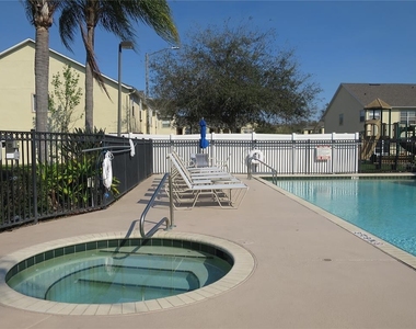 2806 Club Cortile Circle - Photo Thumbnail 46