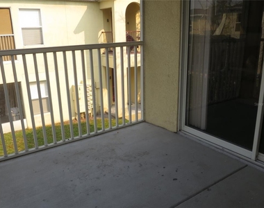 2806 Club Cortile Circle - Photo Thumbnail 36