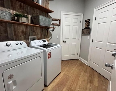 6956 Brescia Way - Photo Thumbnail 13