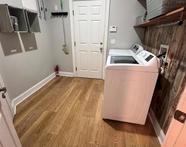 6956 Brescia Way - Photo Thumbnail 14