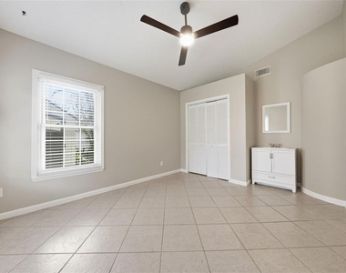 917 Alabama Woods Lane - Photo Thumbnail 22