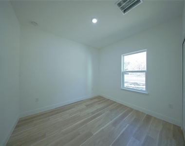 13753 Sw 79th Terrace Road - Photo Thumbnail 5