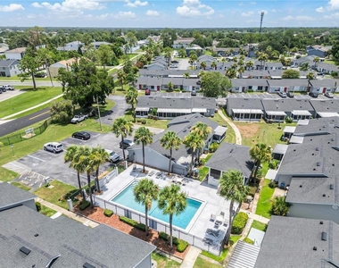 106 Lake Villa Way - Photo Thumbnail 25