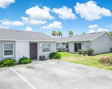 106 Lake Villa Way - Photo Thumbnail 1
