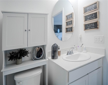 643 Belgrove Street - Photo Thumbnail 10