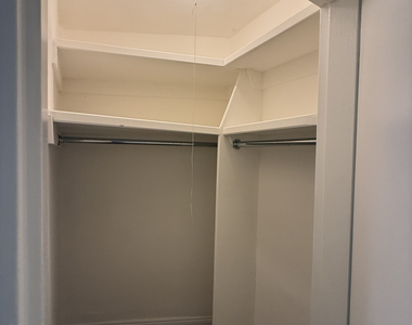 191 East 76th Street - Photo Thumbnail 5