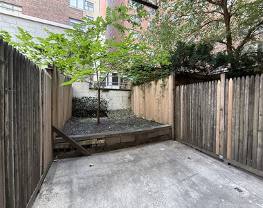 191 East 76th Street - Photo Thumbnail 8