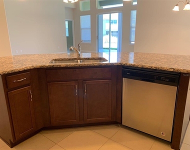 2860 Chantilly Avenue - Photo Thumbnail 5