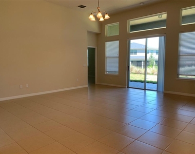 2860 Chantilly Avenue - Photo Thumbnail 7