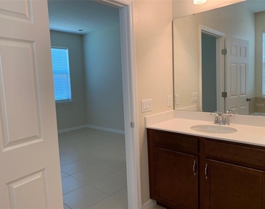 2860 Chantilly Avenue - Photo Thumbnail 25