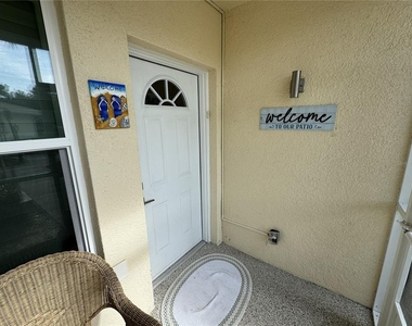 200 Gardens Edge Drive - Photo Thumbnail 5