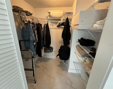 200 Gardens Edge Drive - Photo Thumbnail 13