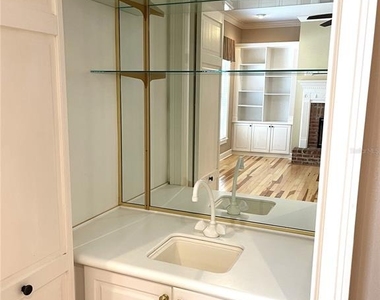 6604 Crescent Lake Drive - Photo Thumbnail 31