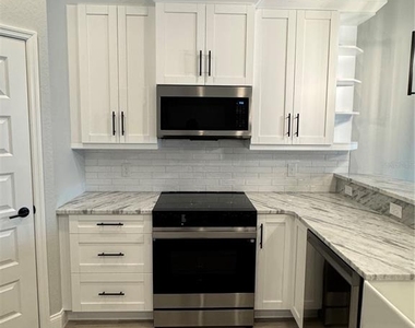 1172 Windjammer Drive - Photo Thumbnail 12