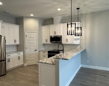 1172 Windjammer Drive - Photo Thumbnail 9