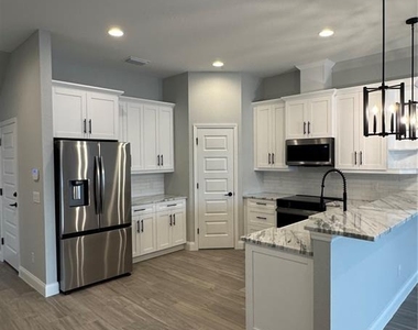 1172 Windjammer Drive - Photo Thumbnail 8