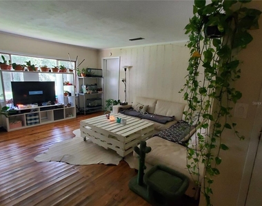 23676 Nw 194th Avenue - Photo Thumbnail 4