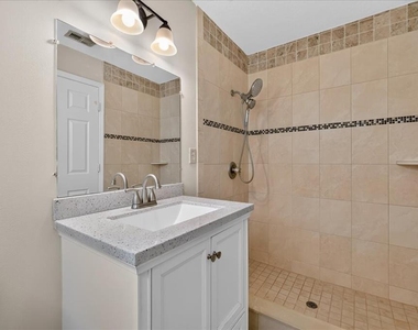 37 Pine Hill Lane - Photo Thumbnail 12