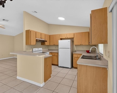37 Pine Hill Lane - Photo Thumbnail 2