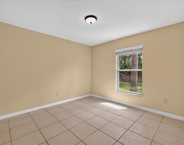 37 Pine Hill Lane - Photo Thumbnail 8
