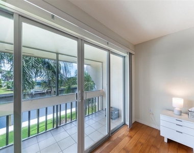 1080 Bal Harbor Boulevard - Photo Thumbnail 22