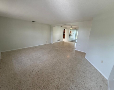 165 Dartmouth Drive Nw - Photo Thumbnail 16