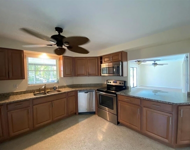 165 Dartmouth Drive Nw - Photo Thumbnail 12