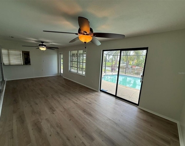 165 Dartmouth Drive Nw - Photo Thumbnail 8