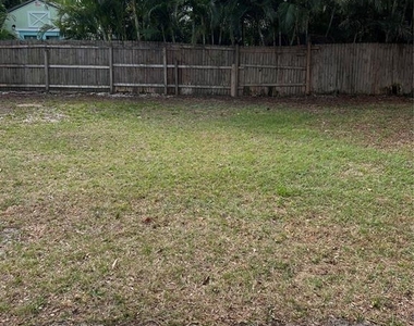 2106 Magnolia Street - Photo Thumbnail 9