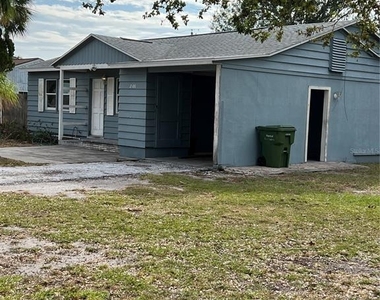 2106 Magnolia Street - Photo Thumbnail 2