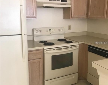 4021 Crockers Lake Boulevard - Photo Thumbnail 2
