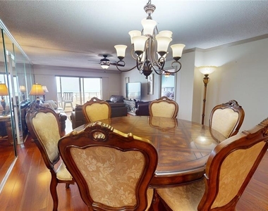 1750 Benjamin Franklin Drive - Photo Thumbnail 7