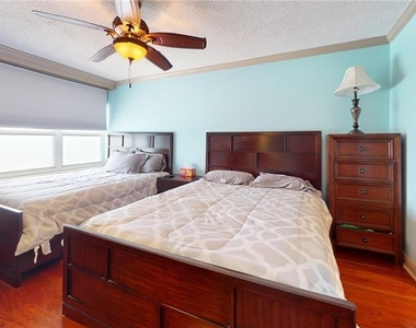 1750 Benjamin Franklin Drive - Photo Thumbnail 18