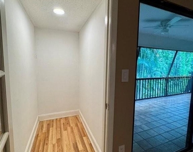 4570 Ringwood Meadow - Photo Thumbnail 17