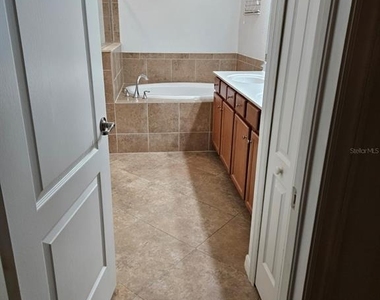 12324 Canavese Lane - Photo Thumbnail 29