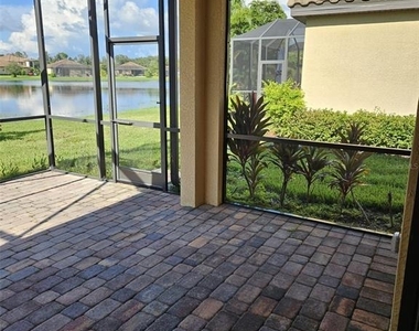 12324 Canavese Lane - Photo Thumbnail 5