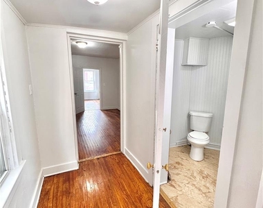 607 N 8th Street - Photo Thumbnail 7