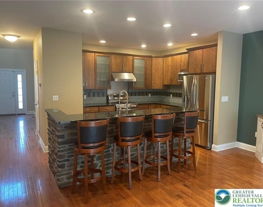 1621 Finches Garden Road - Photo Thumbnail 5