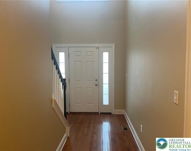 1621 Finches Garden Road - Photo Thumbnail 3