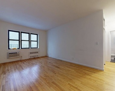 354 East 83rd Street - Photo Thumbnail 2