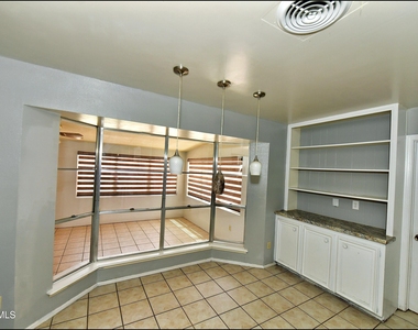 9125 W H Burges Drive - Photo Thumbnail 20