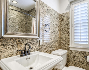 715 E Robinson Avenue - Photo Thumbnail 31
