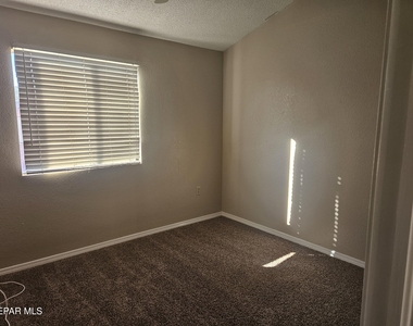 11054 Sunshine Court - Photo Thumbnail 9