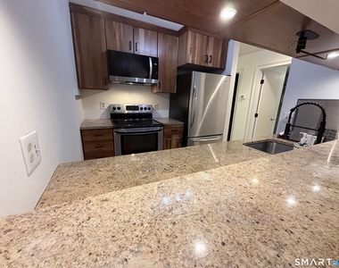 83 Washington Street - Photo Thumbnail 8